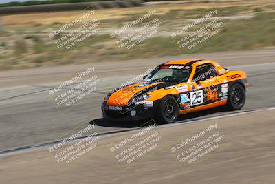 media/Jun-02-2024-CalClub SCCA (Sun) [[05fc656a50]]/Group 5/Race/